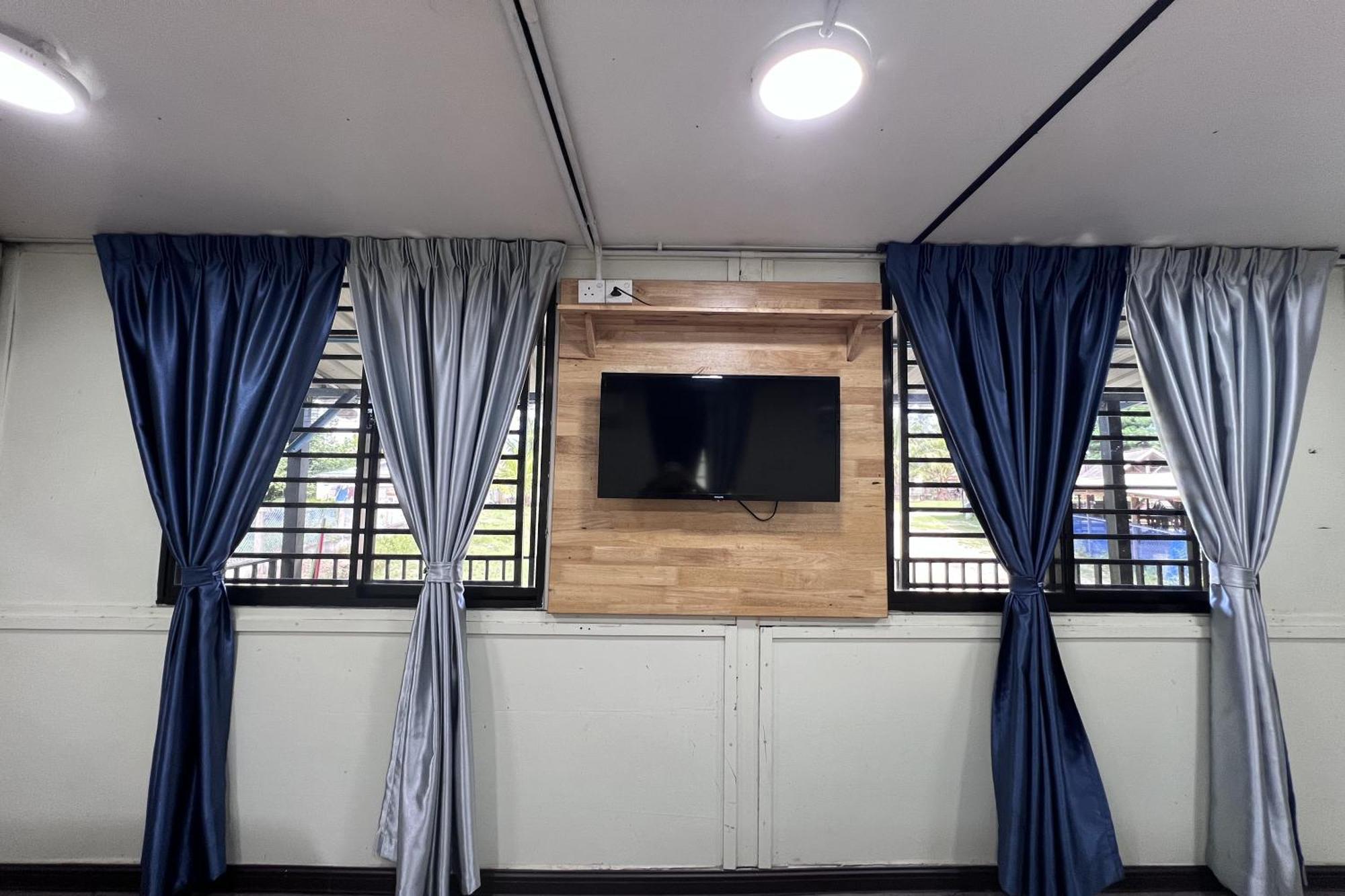 OYO 89873 Nurbayu Chalet Kuantan Bagian luar foto