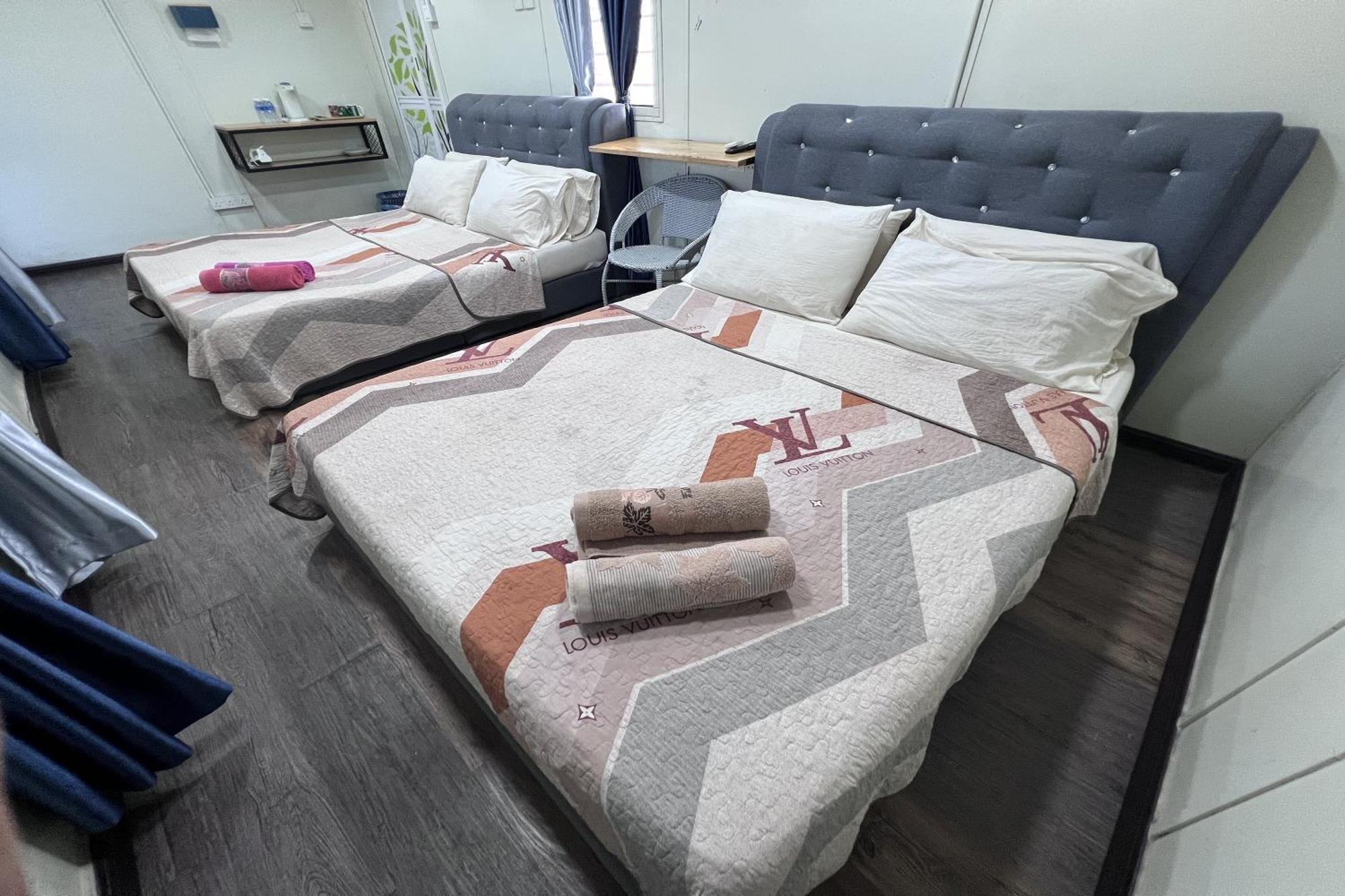 OYO 89873 Nurbayu Chalet Kuantan Bagian luar foto